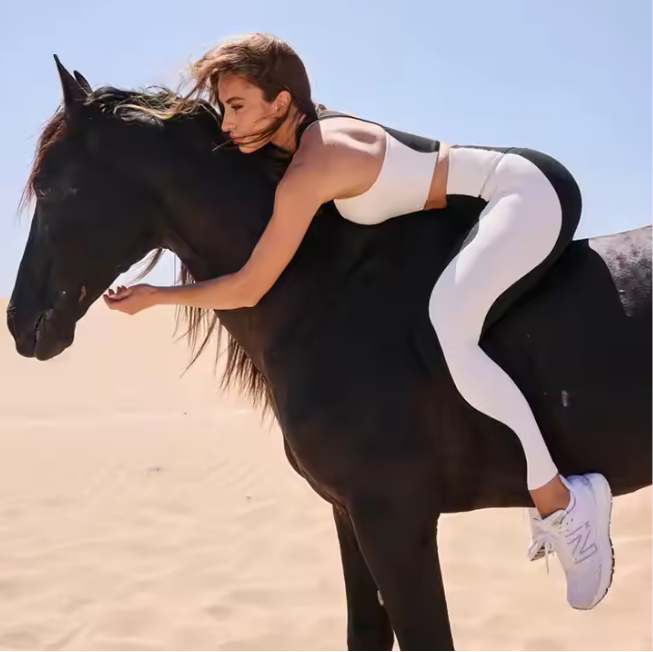 Black & White Matching Sports Set – Bra & Yoga Leggings - Image 2