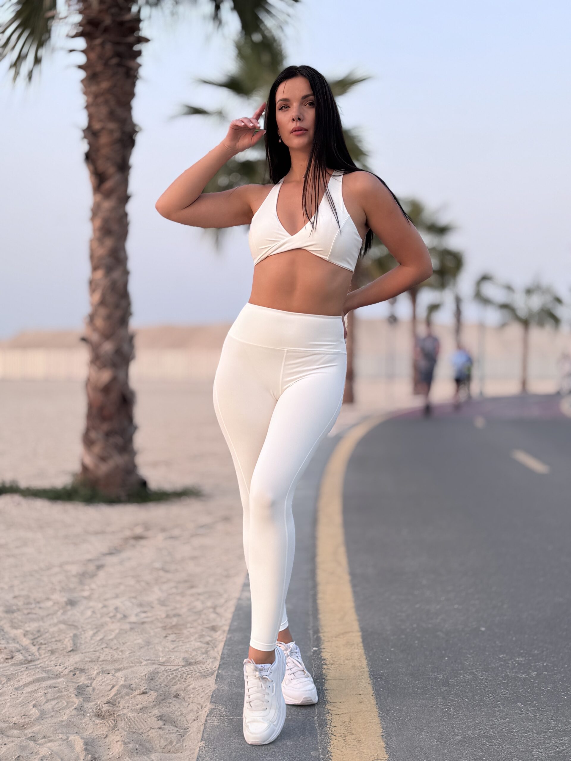 V-Neck Slim Fit Sports Bra – Cross Back Design With legging - Image 8