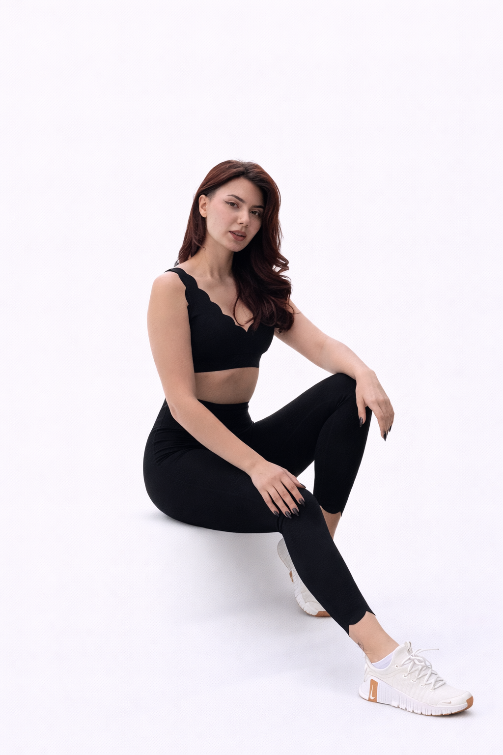 Deep V-Neck Wave Cut Sports Yoga Bra With wave legging - Image 4