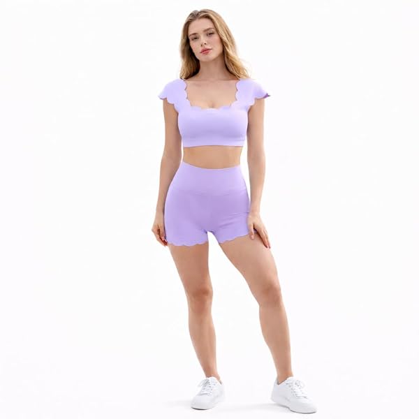 Elegant Scallop Edge Top – Wide Shoulder Straps